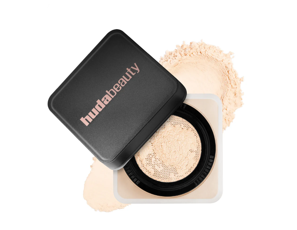 Huda Beauty Easy Bake Loose Baking & Setting Powder POUND CAKE