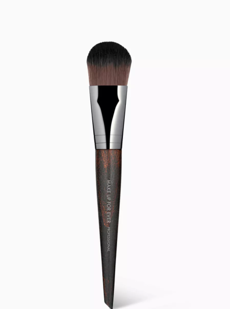 MAKE UP FOR EVER  Foundation Brush - Medium - 106