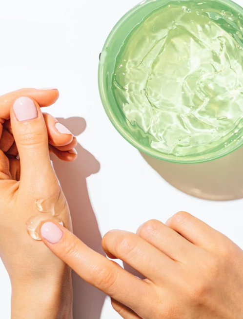 LUCNCO ALOE VERA 92% SOOTHING GEL 300 ML